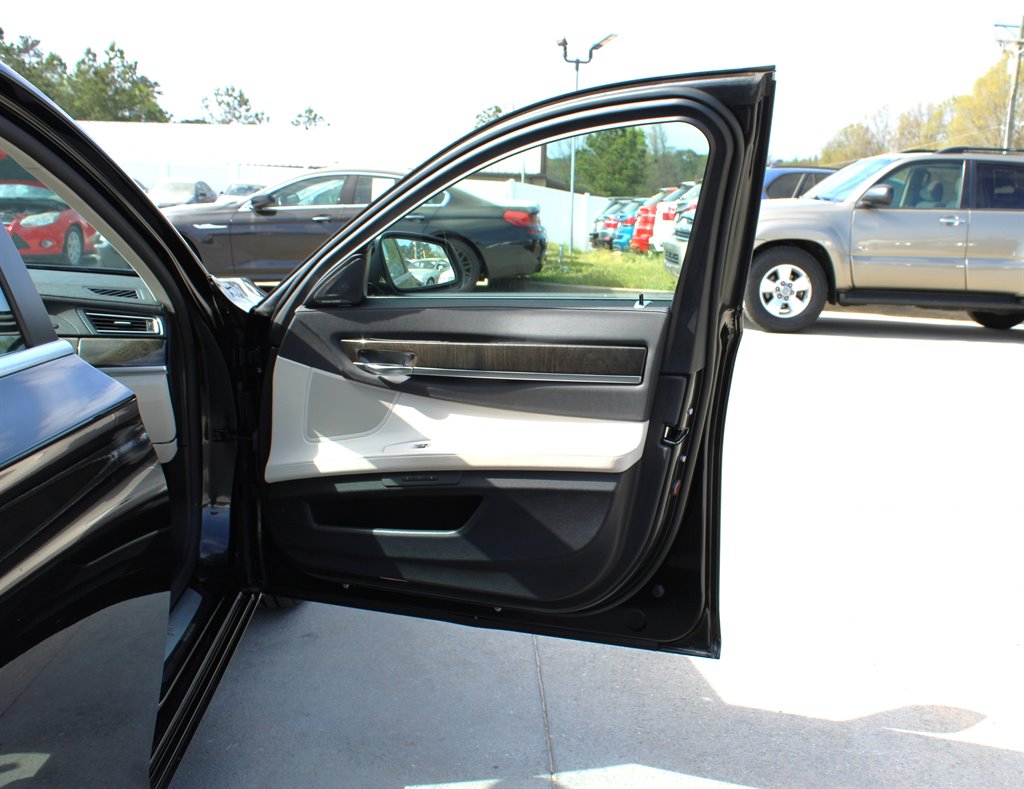 2014 BMW 740li - $9,995