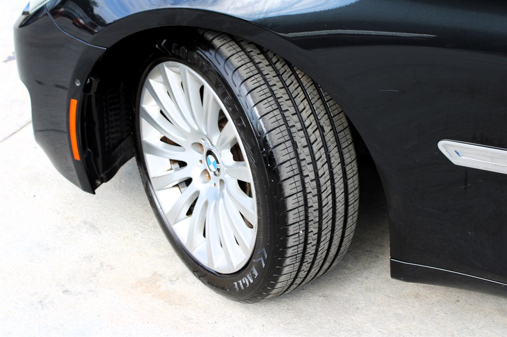 2014 BMW 740li - $9,995