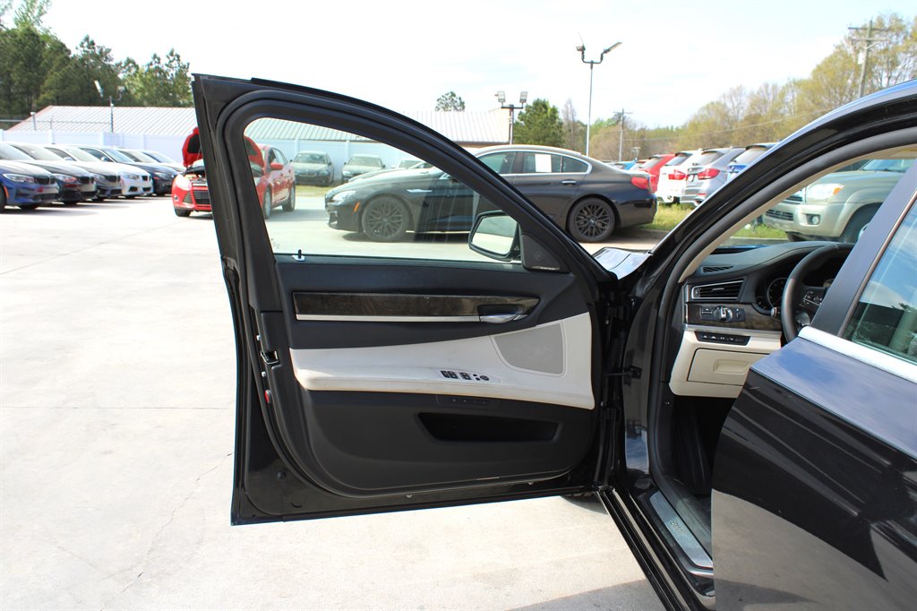 2014 BMW 740li - $9,995