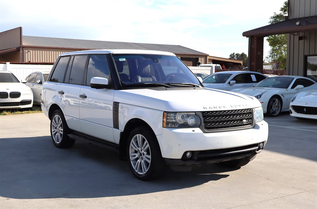 2011 Land Rover Range Rover - $8,995