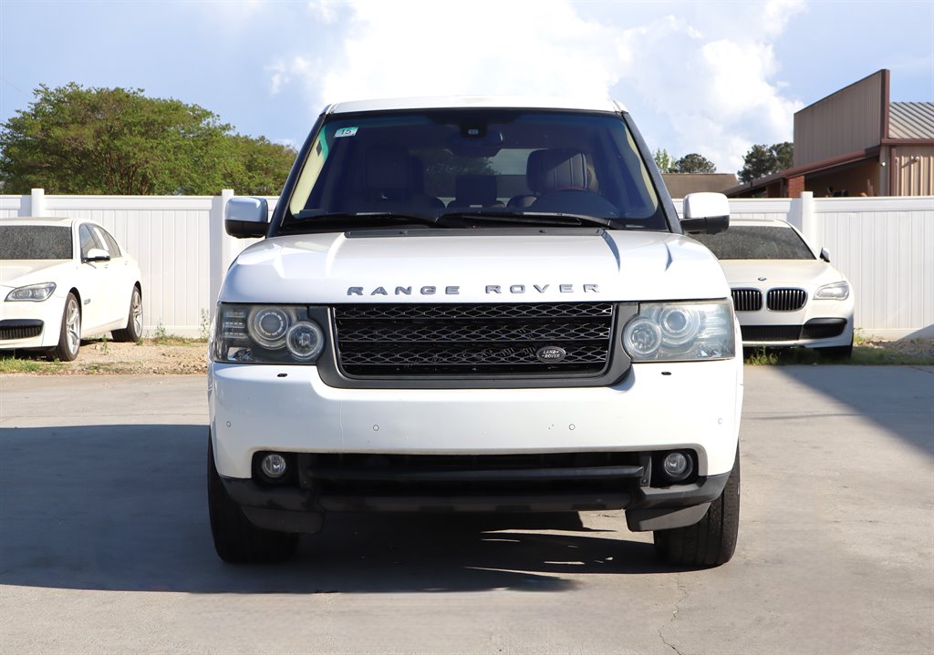 2011 Land Rover Range Rover - $8,995