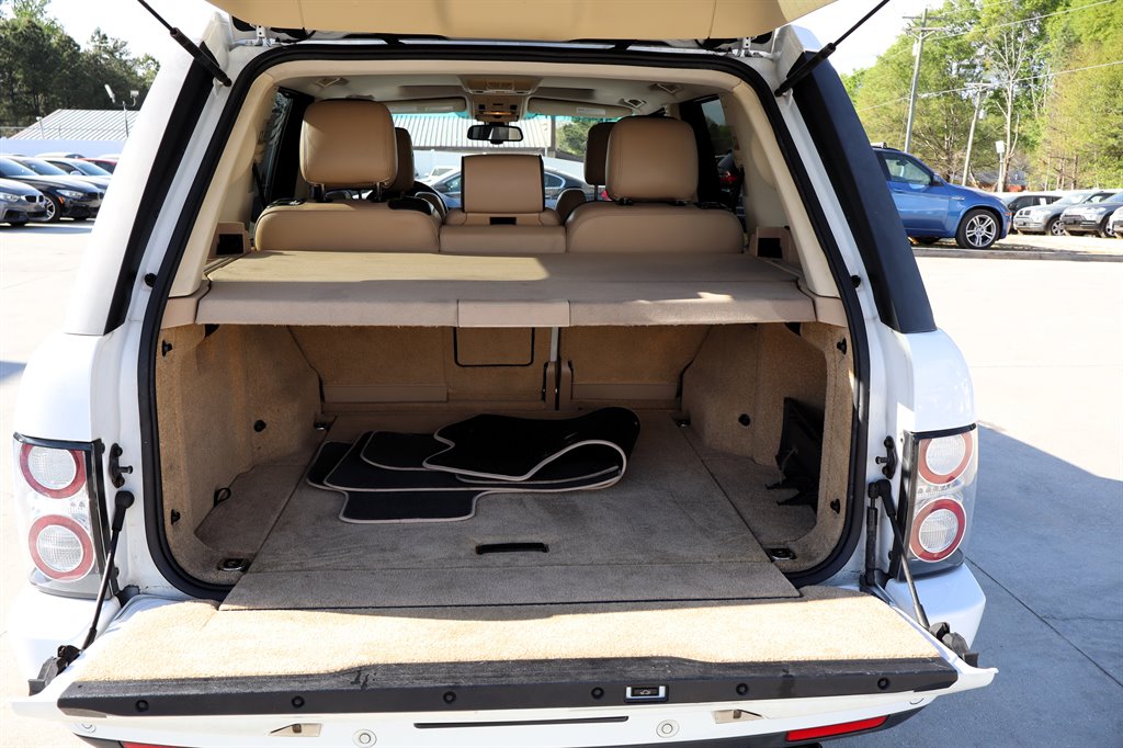 2011 Land Rover Range Rover - $8,995