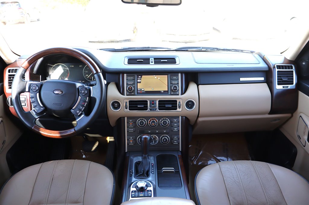 2011 Land Rover Range Rover - $8,995
