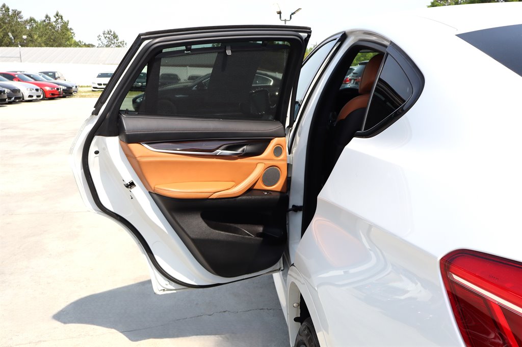 2017 BMW X6 - $18,995