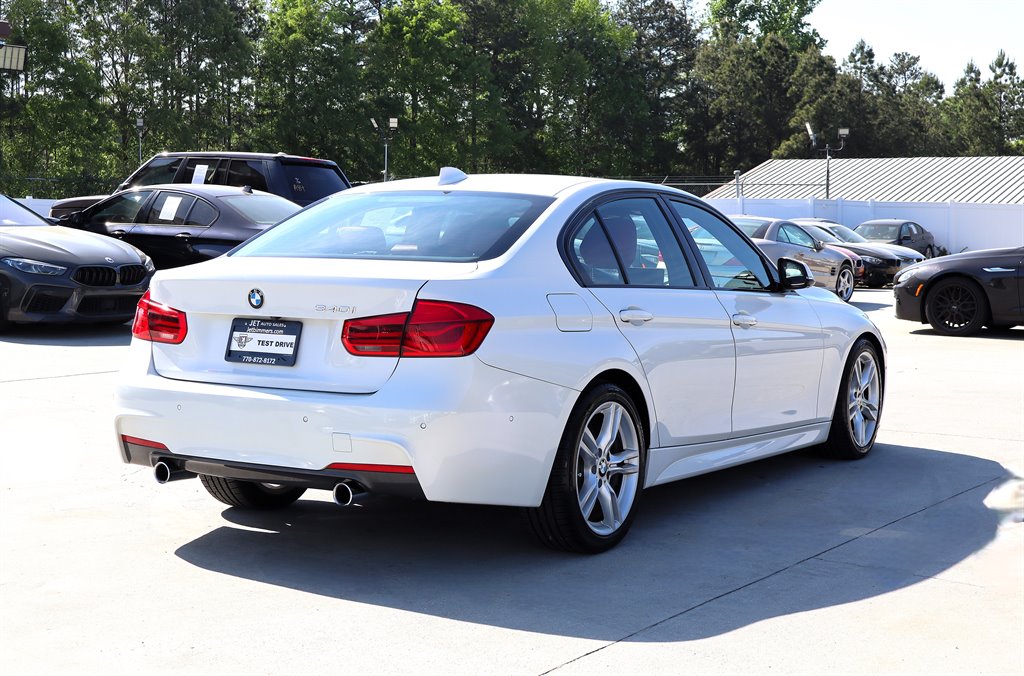 2016 BMW 3 Series - $24,995