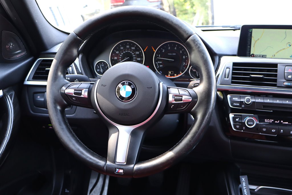 2016 BMW 3 Series - $24,995