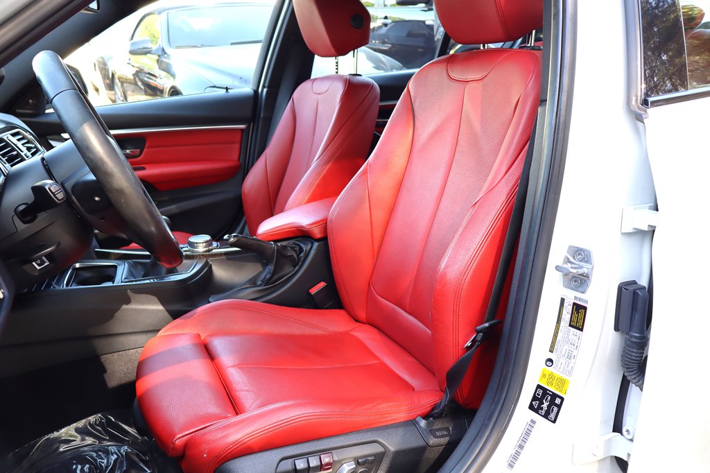 2016 BMW 3 Series - $24,995