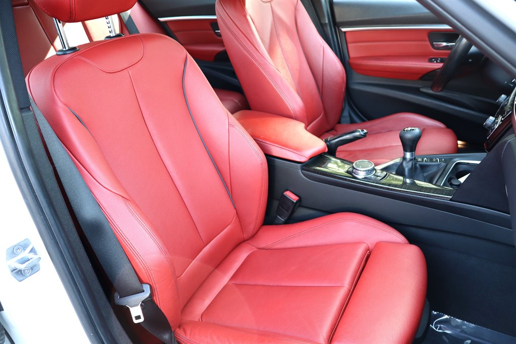 2016 BMW 3 Series - $24,995