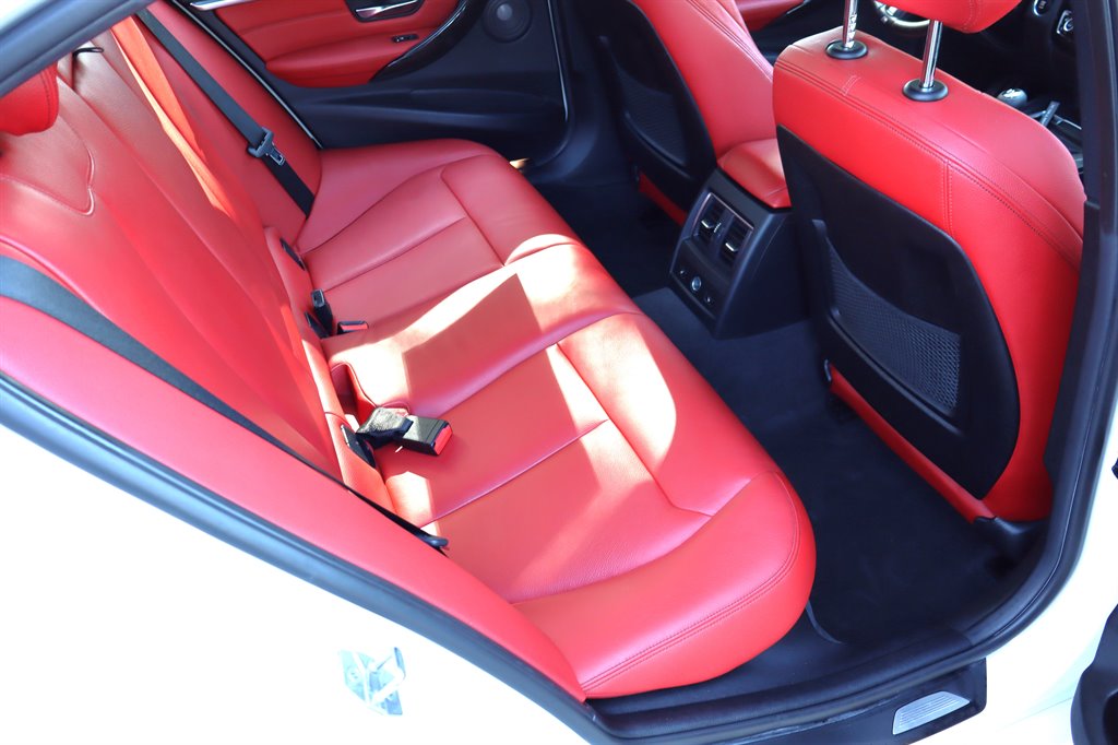 2016 BMW 3 Series - $24,995