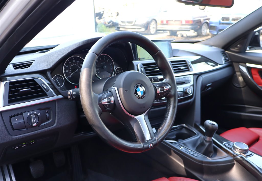 2016 BMW 3 Series - $24,995