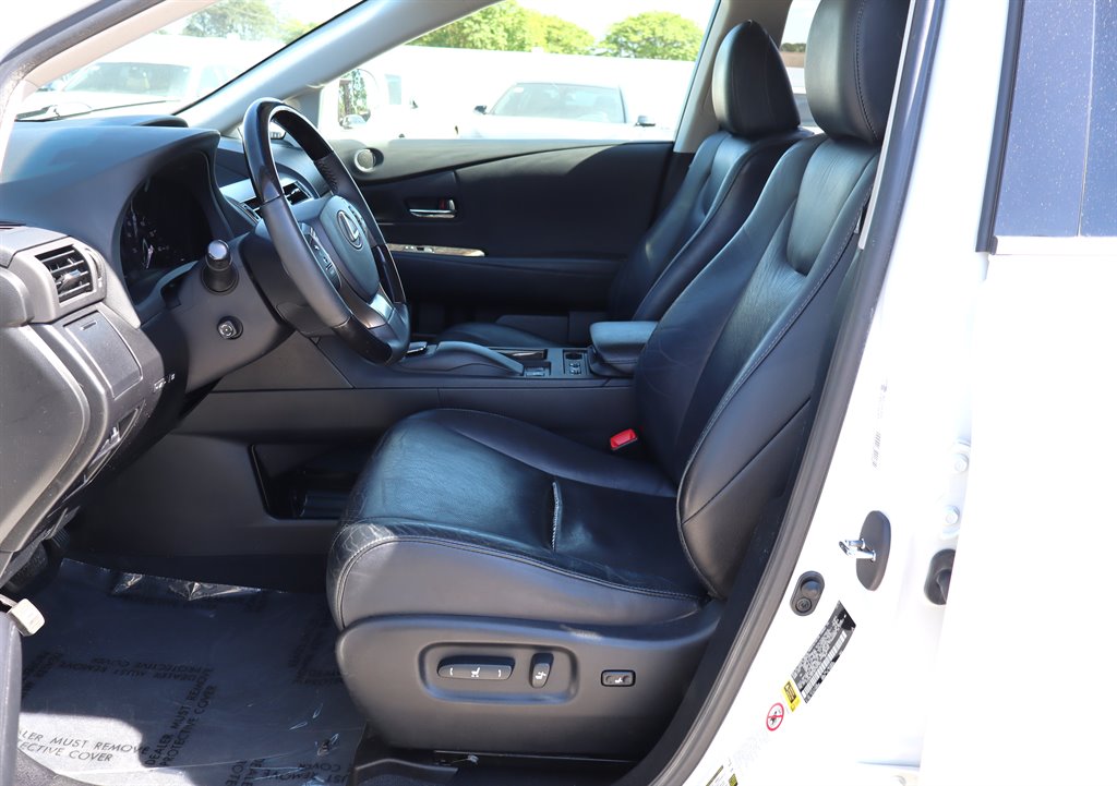 2013 Lexus RX - $13,995