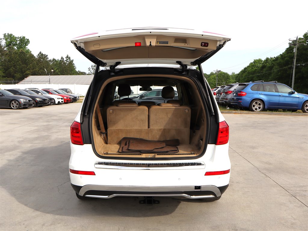 2015 Mercedes-Benz GL Class - $13,995