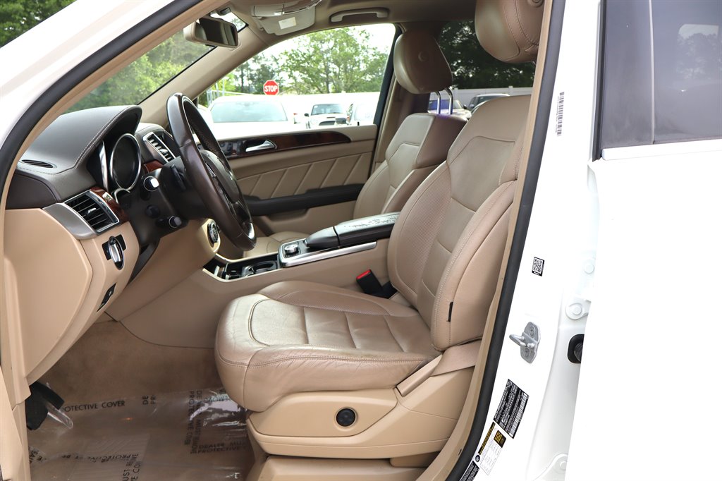 2015 Mercedes-Benz GL Class - $13,995