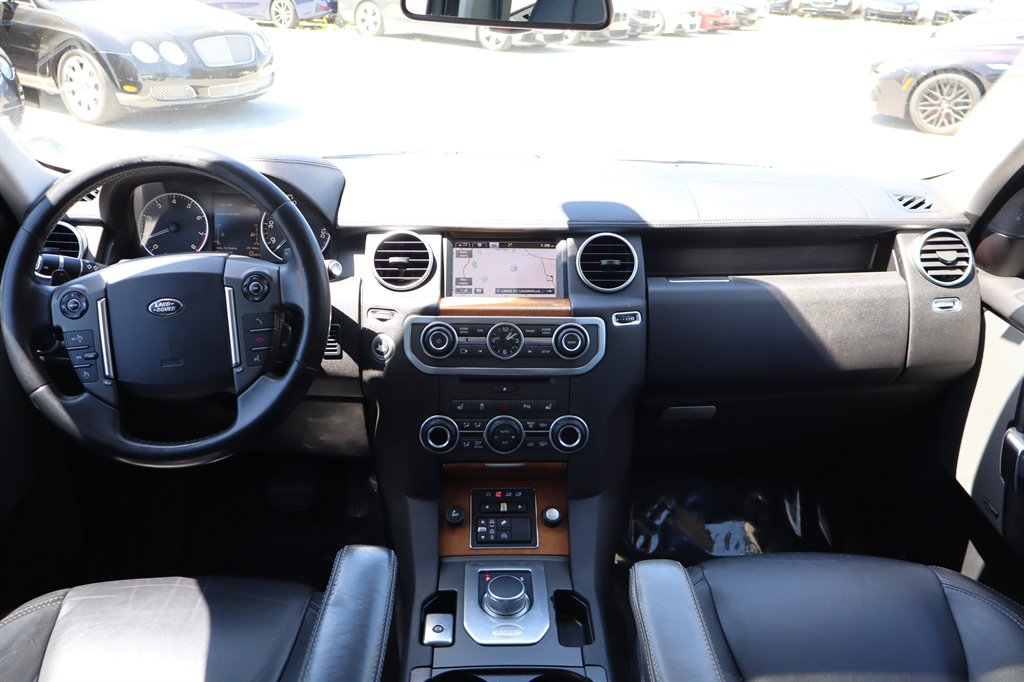 2016 Land Rover LR4 - $14,995