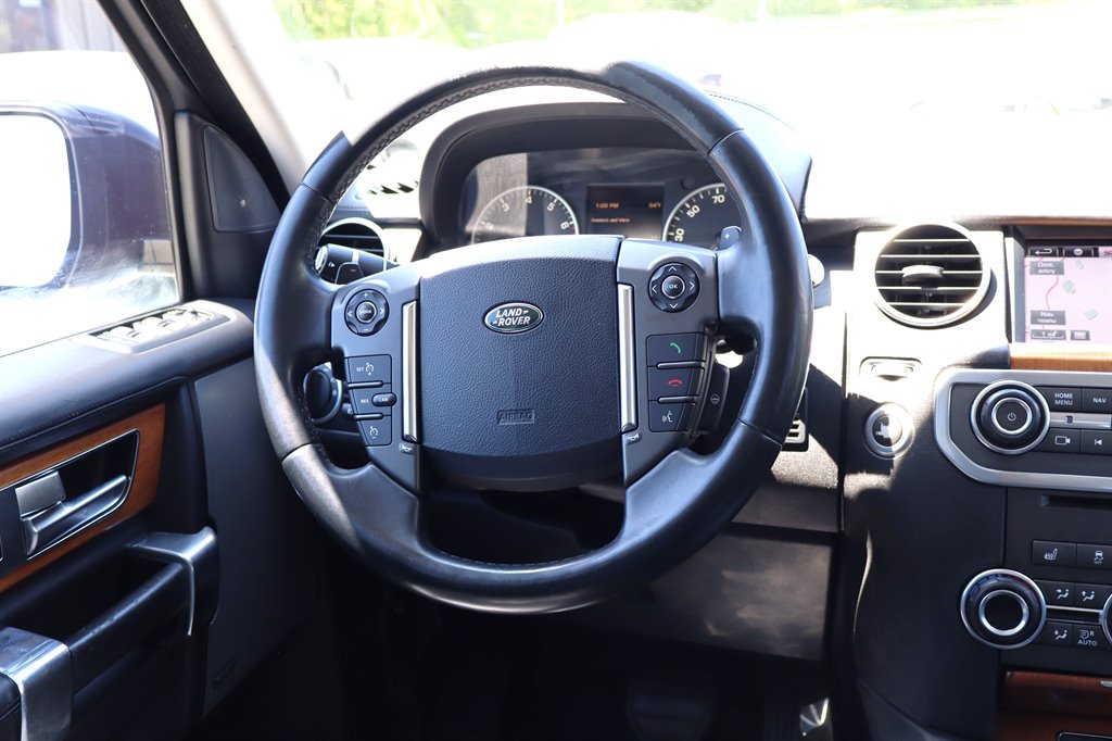 2016 Land Rover LR4 - $14,995