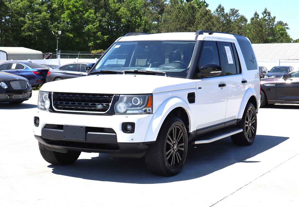 2016 Land Rover LR4 - $14,995