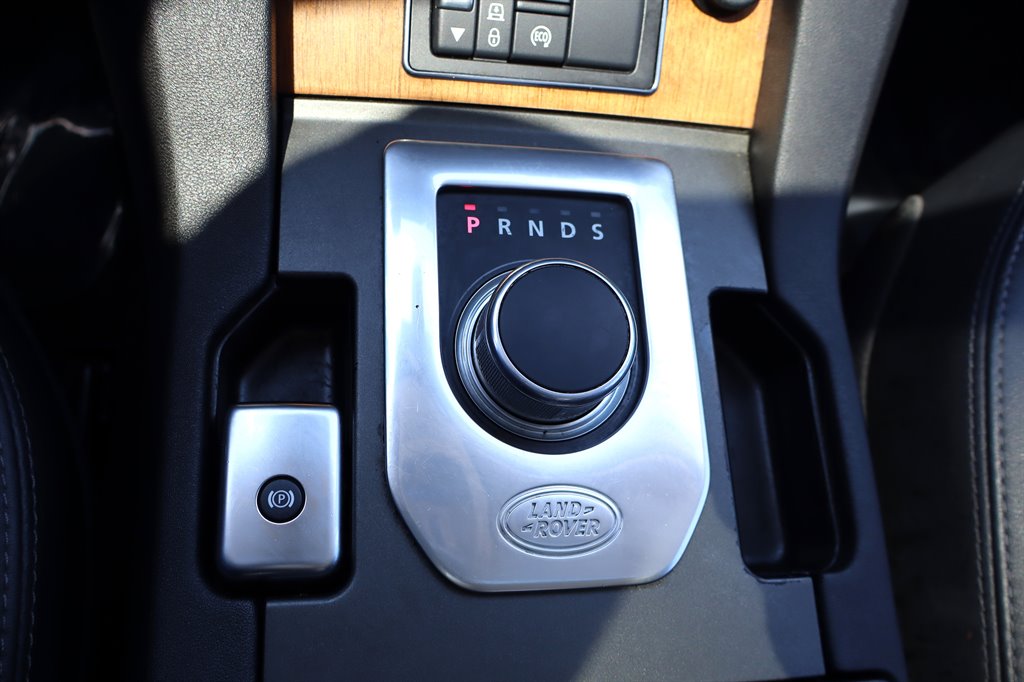 2016 Land Rover LR4 - $14,995