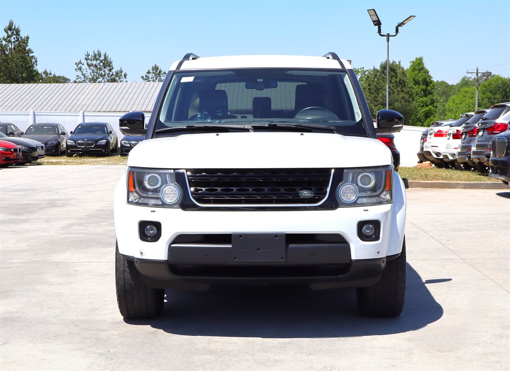 2016 Land Rover LR4 - $14,995