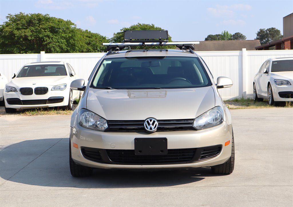 2012 Volkswagen Jetta - $8,995