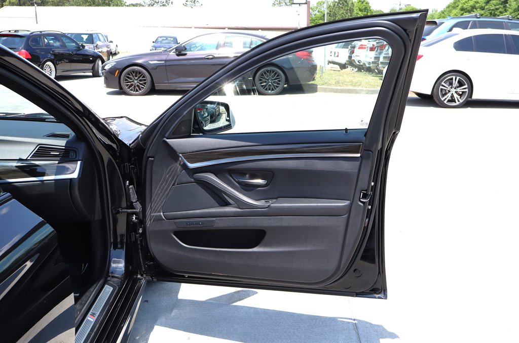 2013 BMW 5 Series - $10,995