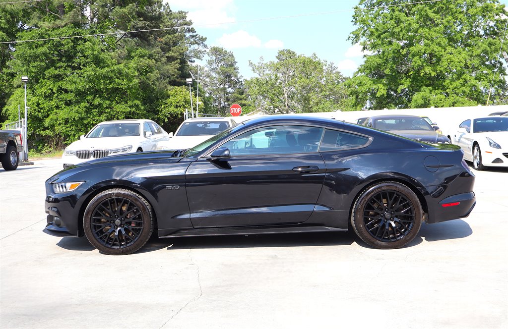 2017 Ford Mustang - $20,995