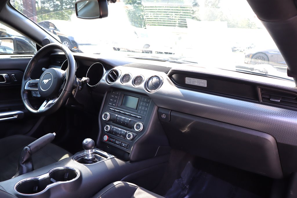 2017 Ford Mustang - $20,995