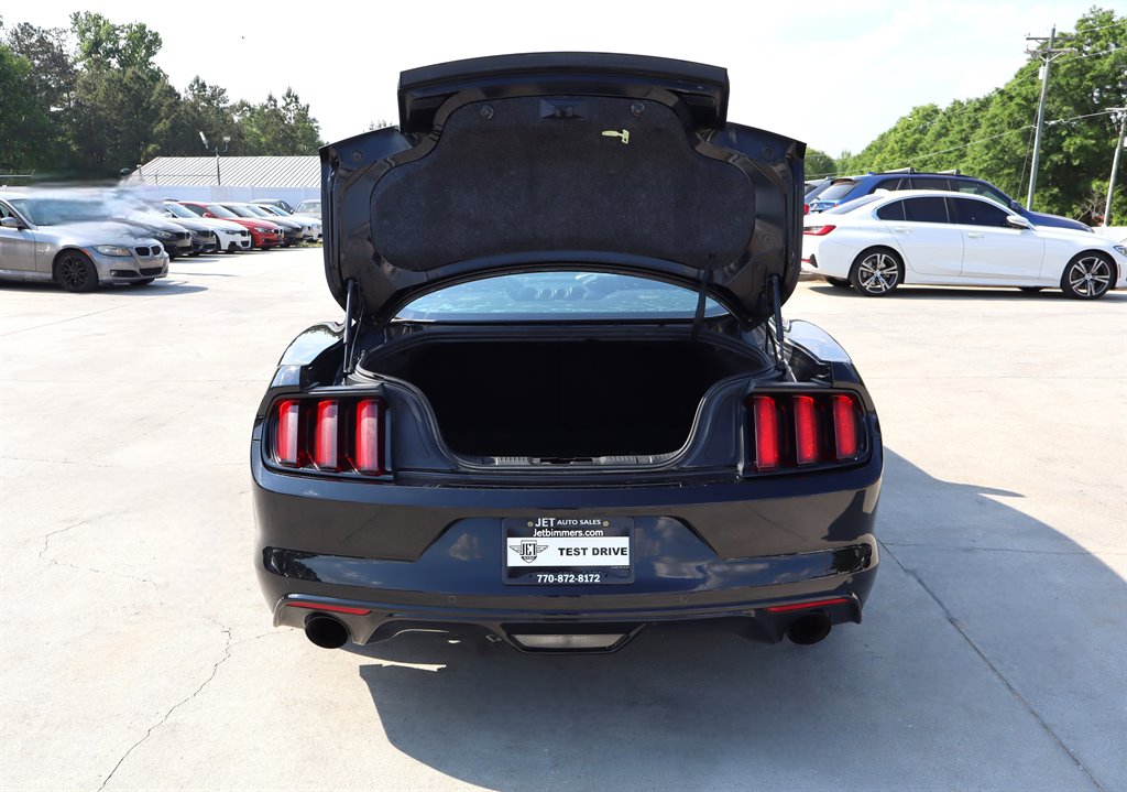 2017 Ford Mustang - $20,995