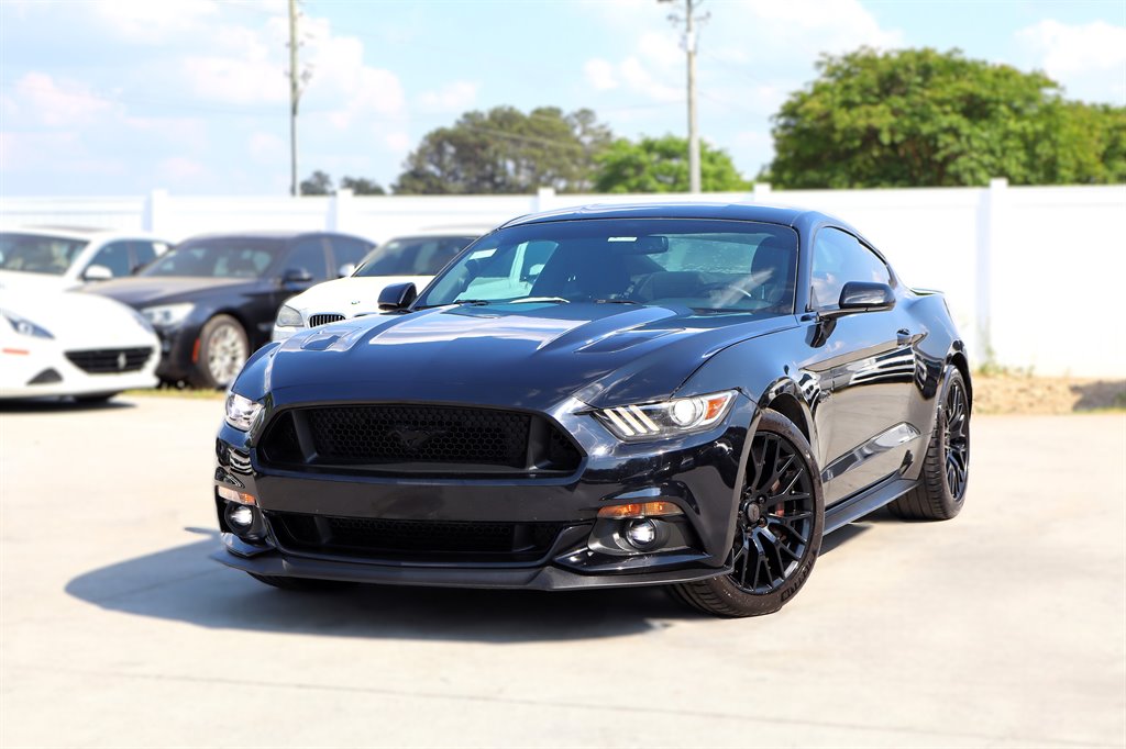 2017 Ford Mustang - $20,995