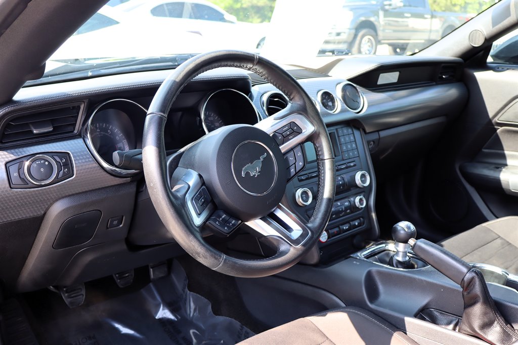 2017 Ford Mustang - $20,995