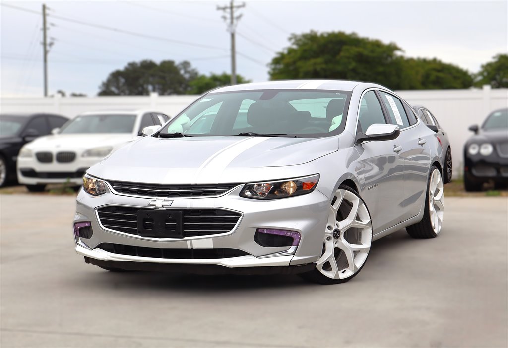 2017 Chevrolet Malibu - $10,995