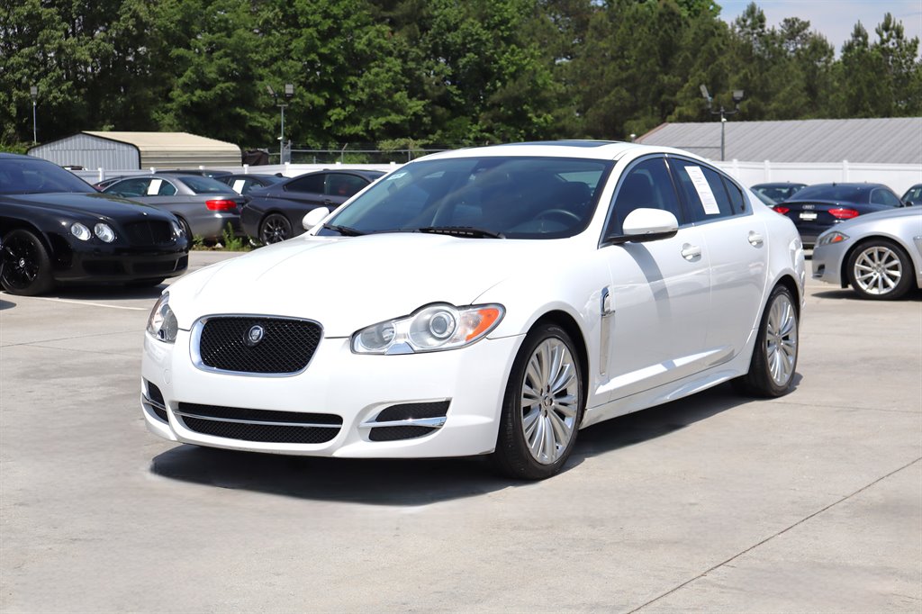 2011 Jaguar XF - $8,995