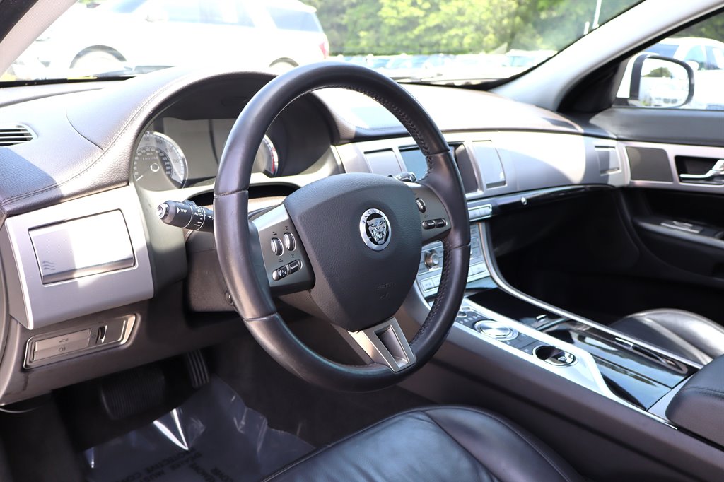 2011 Jaguar XF - $8,995