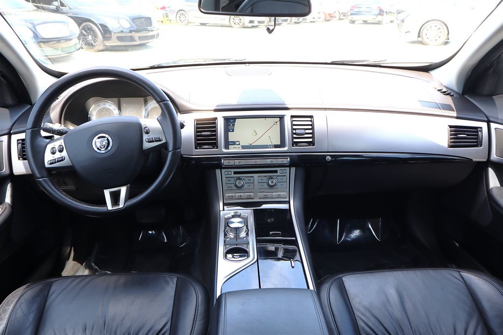 2011 Jaguar XF - $8,995