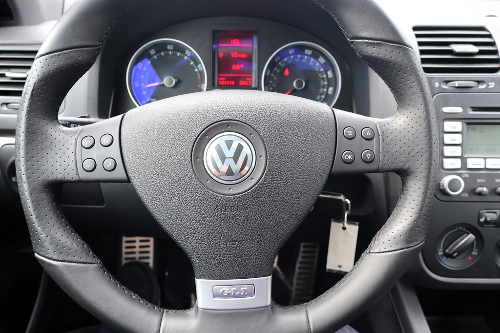 2009 Volkswagen GLI - $7,995