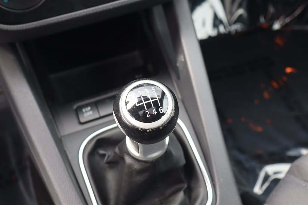 2009 Volkswagen GLI - $7,995