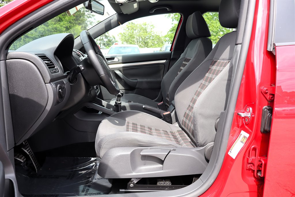 2009 Volkswagen GLI - $7,995