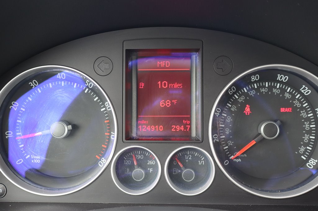 2009 Volkswagen GLI - $7,995