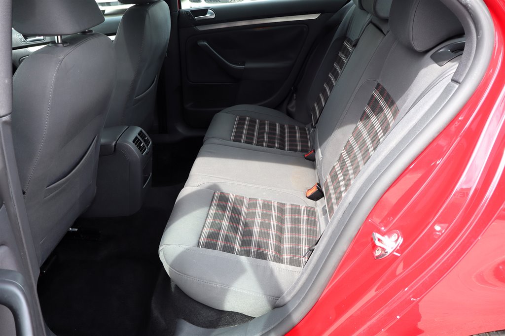 2009 Volkswagen GLI - $7,995