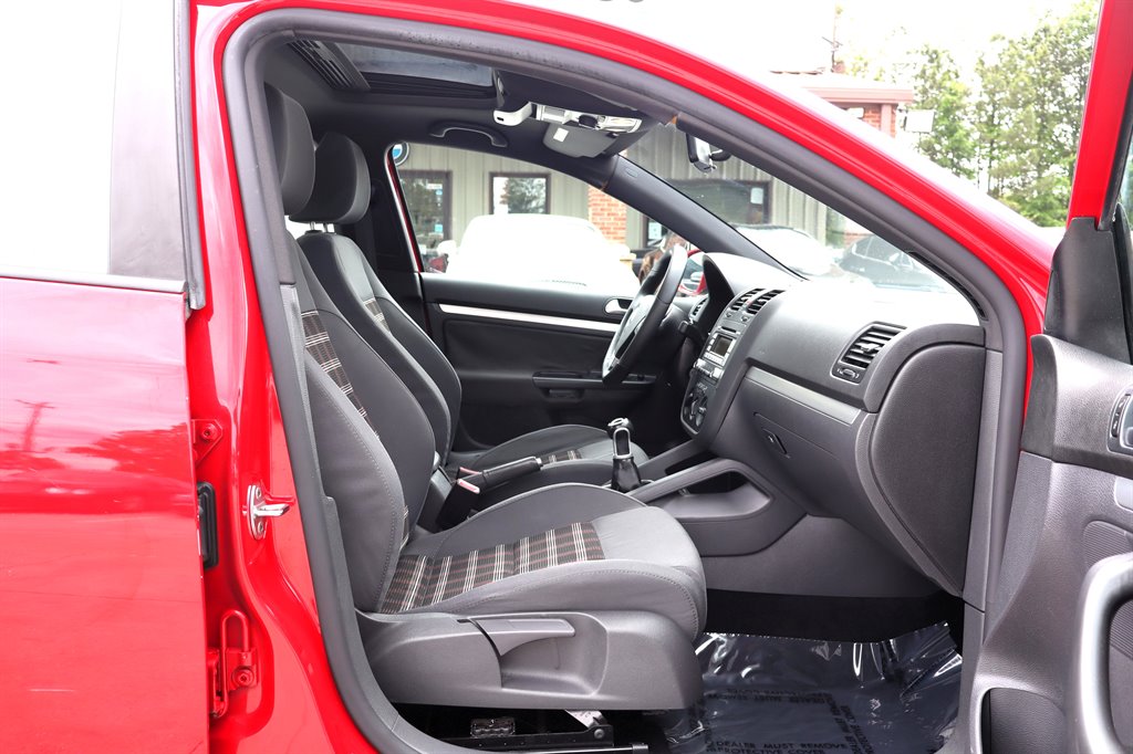 2009 Volkswagen GLI - $7,995