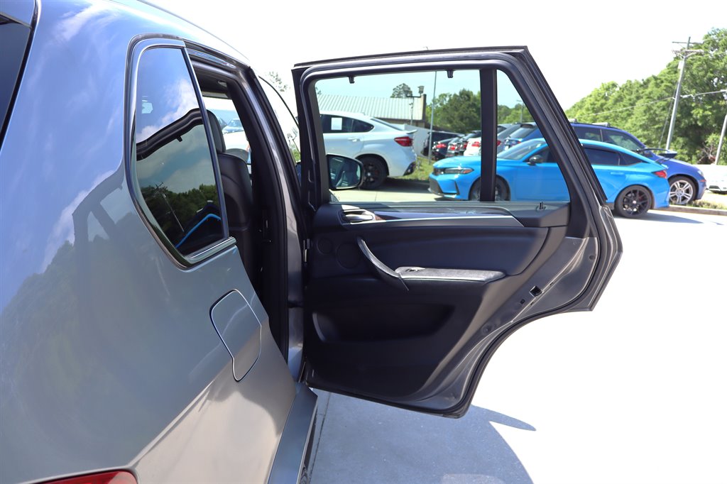 2011 BMW X5 - $9,995