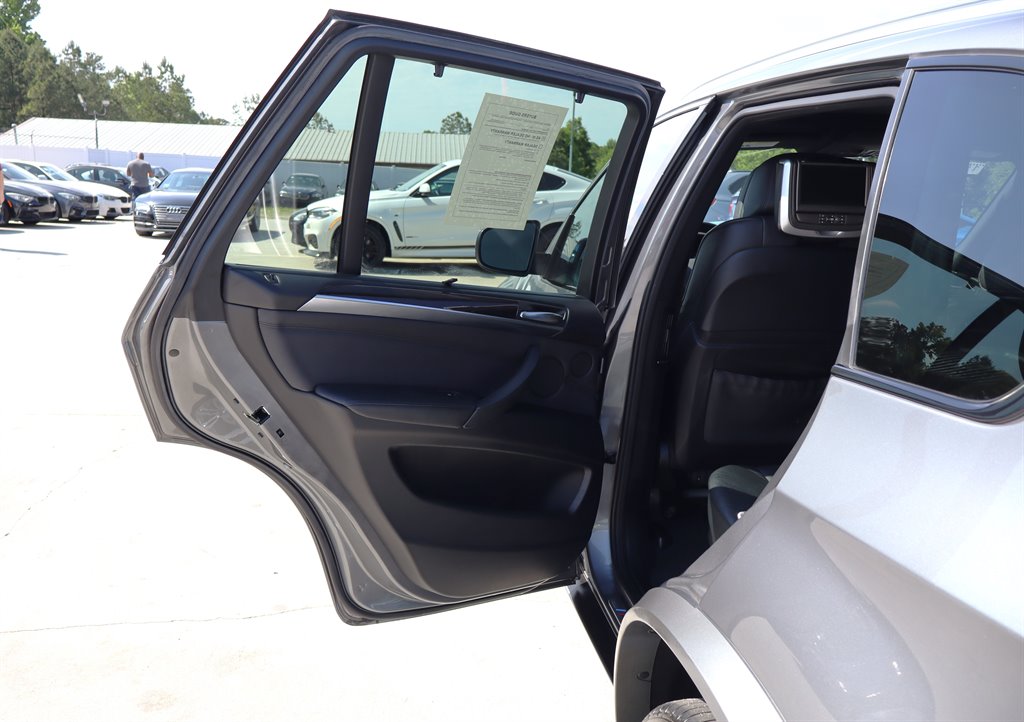 2011 BMW X5 - $9,995