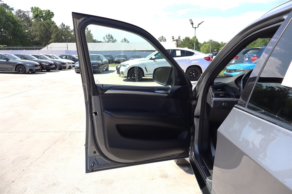 2011 BMW X5 - $9,995