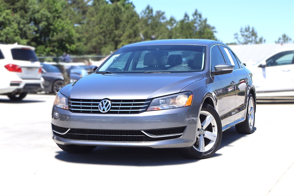 2013 Volkswagen Passat - $9,995