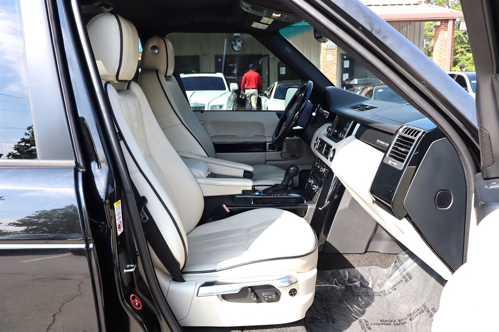 2012 Land Rover Range Rover - $10,995