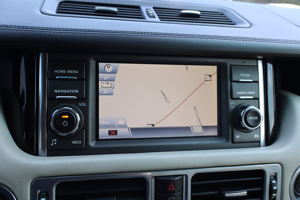 2012 Land Rover Range Rover - $10,995