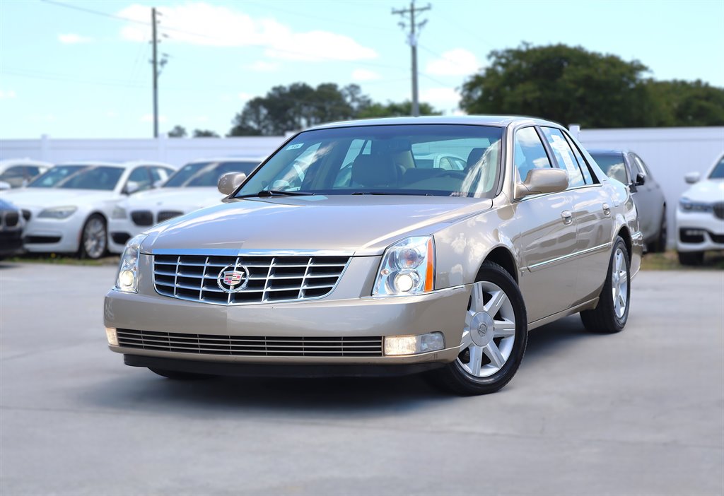 2006 Cadillac DTS - $8,995