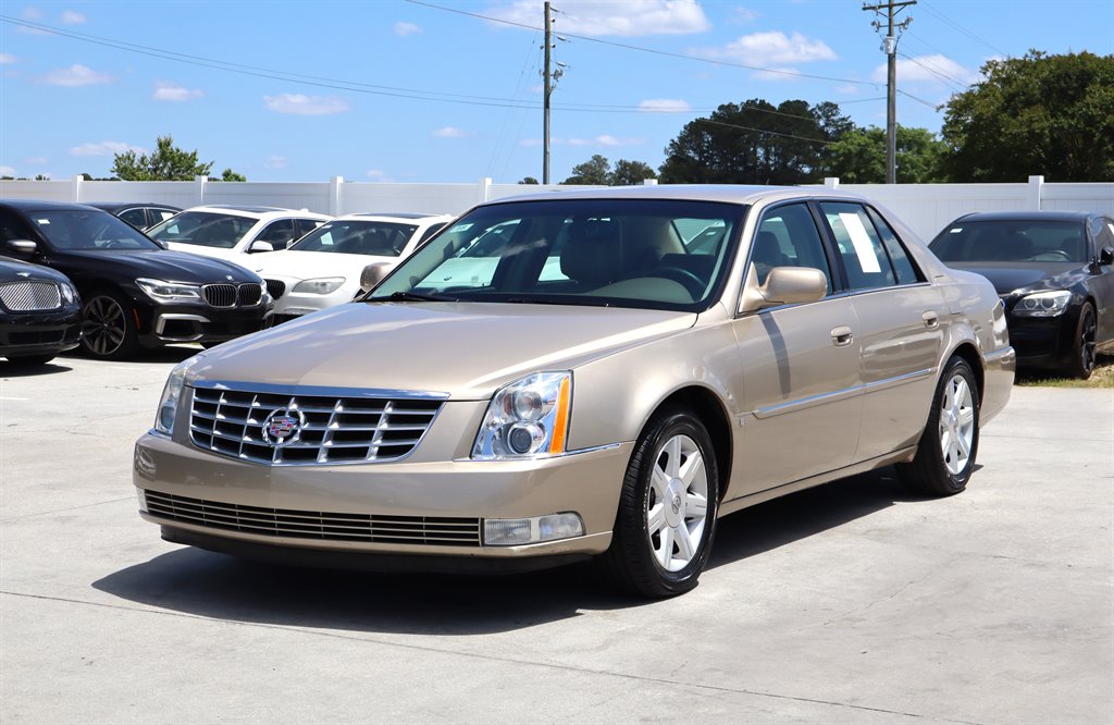 2006 Cadillac DTS - $8,995