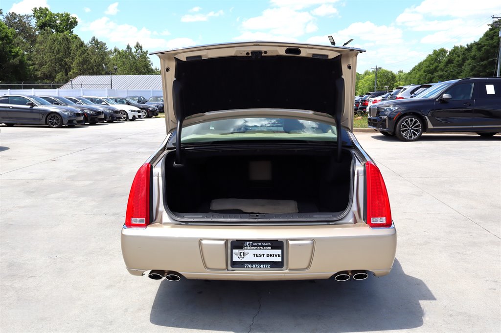 2006 Cadillac DTS - $8,995