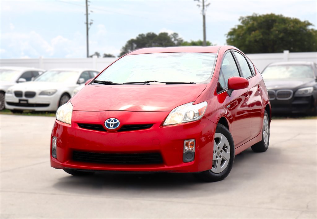 2010 Toyota Prius - $7,995