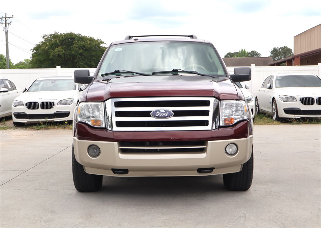 2009 Ford Expedition - $10,995